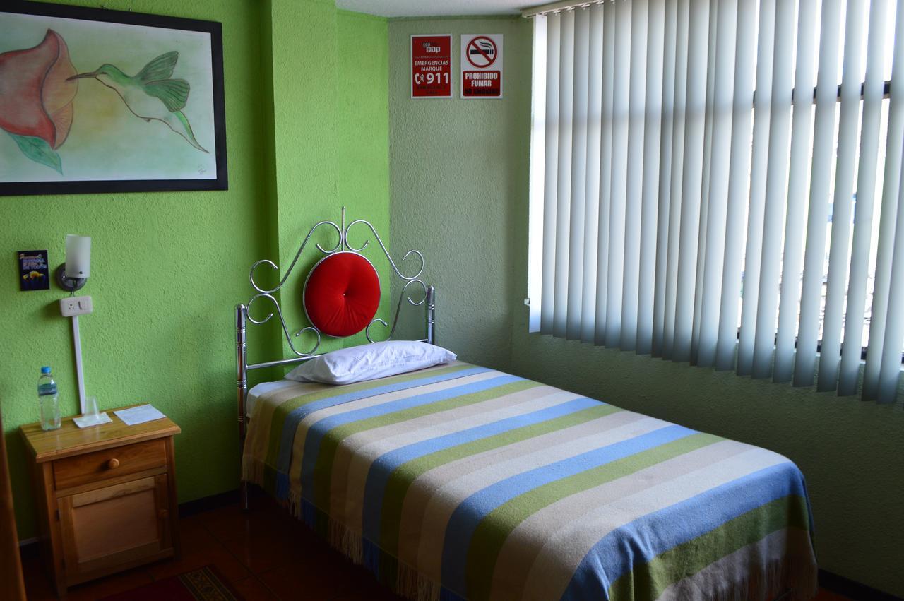 Mirador Oro Verde Quilotoa Zumbagua Buitenkant foto