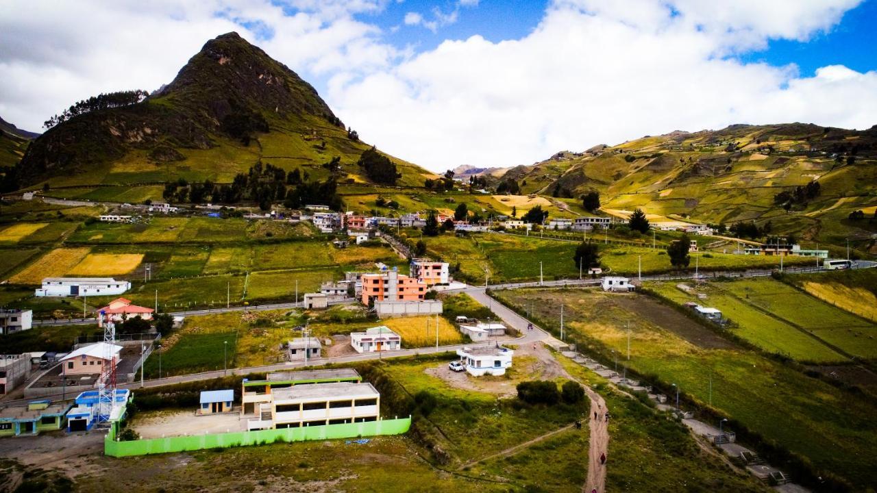 Mirador Oro Verde Quilotoa Zumbagua Buitenkant foto