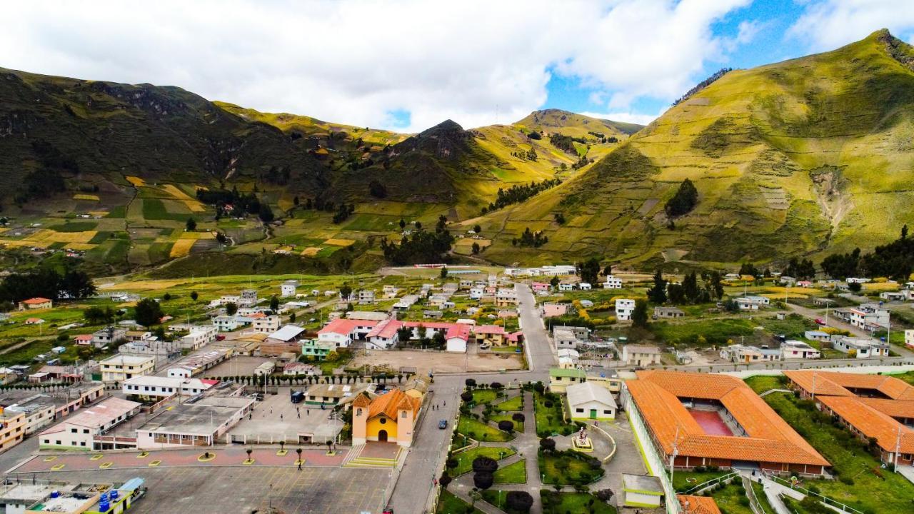Mirador Oro Verde Quilotoa Zumbagua Buitenkant foto